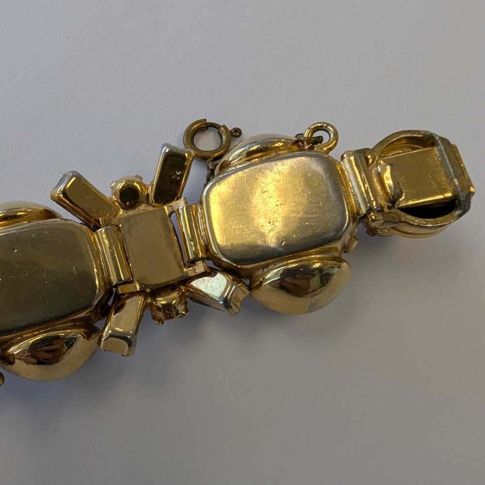 VTG CHUNKY AB CRYSTAL GOLD TONE BRACELET - Picture 10 of 14